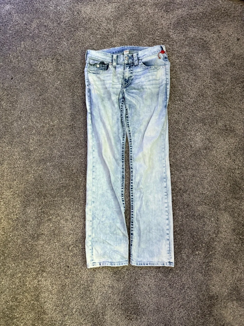 True Religion Ricky Big T Flap Straight Jean
